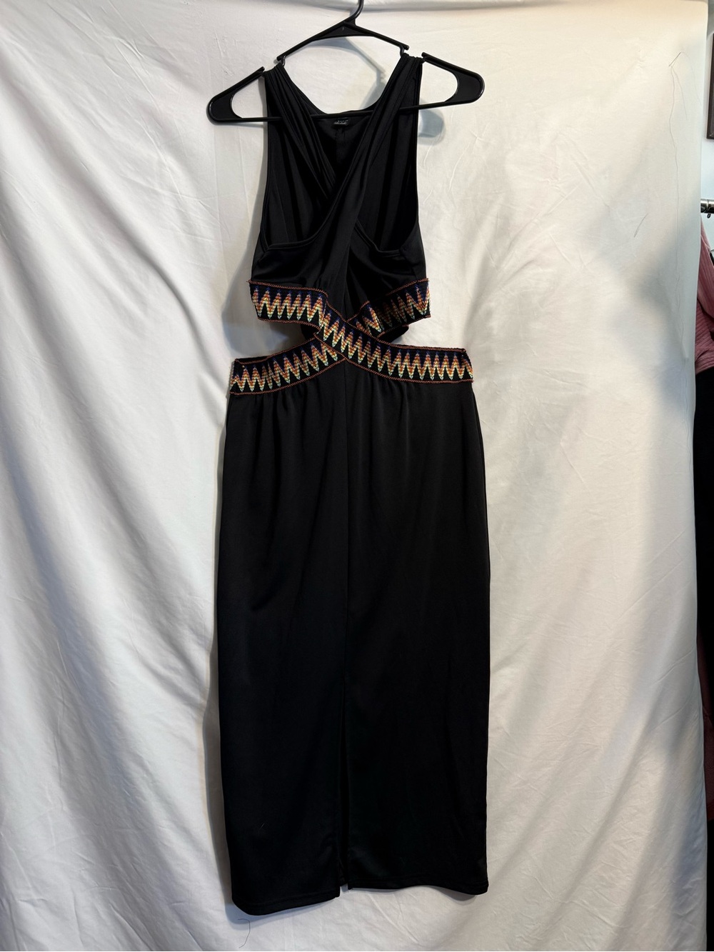 SHEIN Black One-Shoulder Midi Dress with Multicolor Zigzag Trim